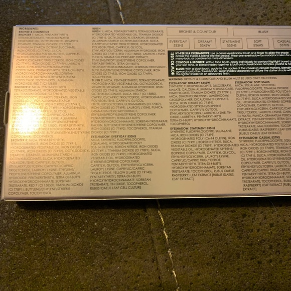 Natasha Denonas HY-PER NATURAL FACE PALETTE
NO MAKEUP MAKEUP EYE/CHEEK ESSENTIAL - Picture 11 of 11